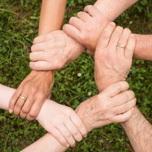 FAMILIA CRISTIANA ENTENDIDA DE DOS MANERAS